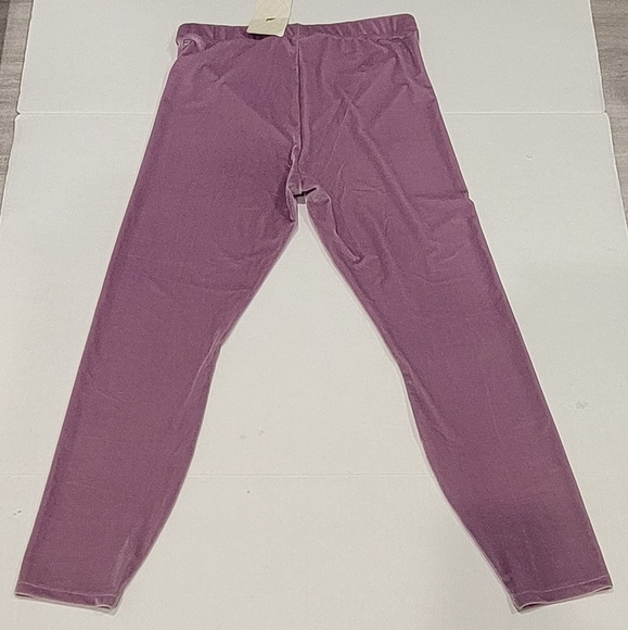 Fabletics Emma Velour Leggings, XL (12-14), Bright Lilac - Picture 6 of 11